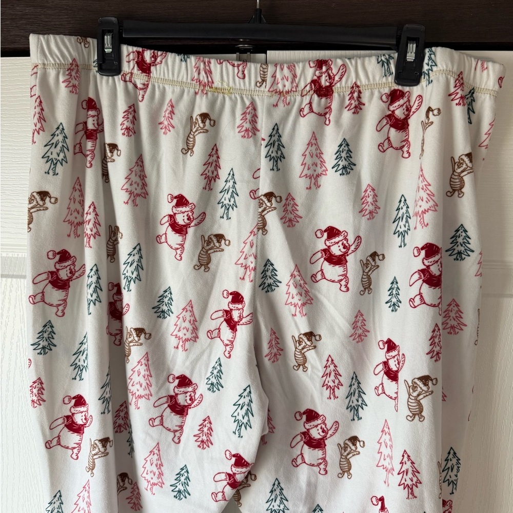 Disney Women’s Winnie The Pooh Holiday 2-pc PJ’s. Size 2X (18W-20W)-very soft. - Picture 5 of 12